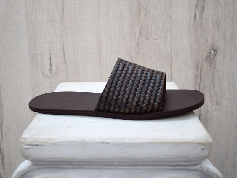 Earthing Men Slides Sandals made from leather