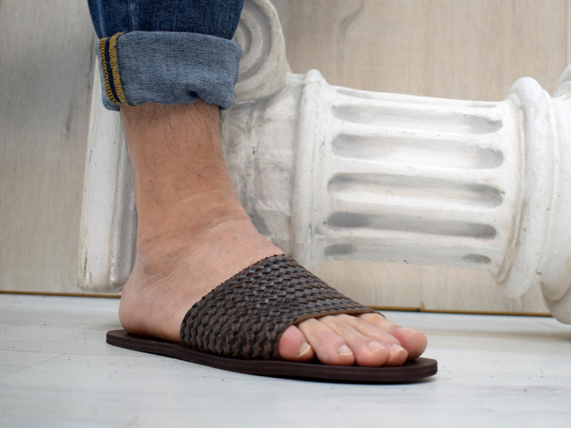 Earthing Men Slides Sandals made from leather