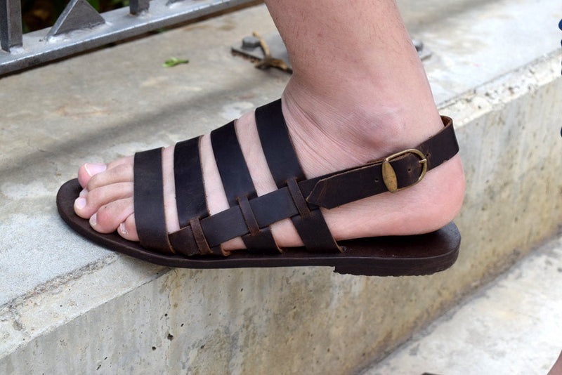 mens leather sandals